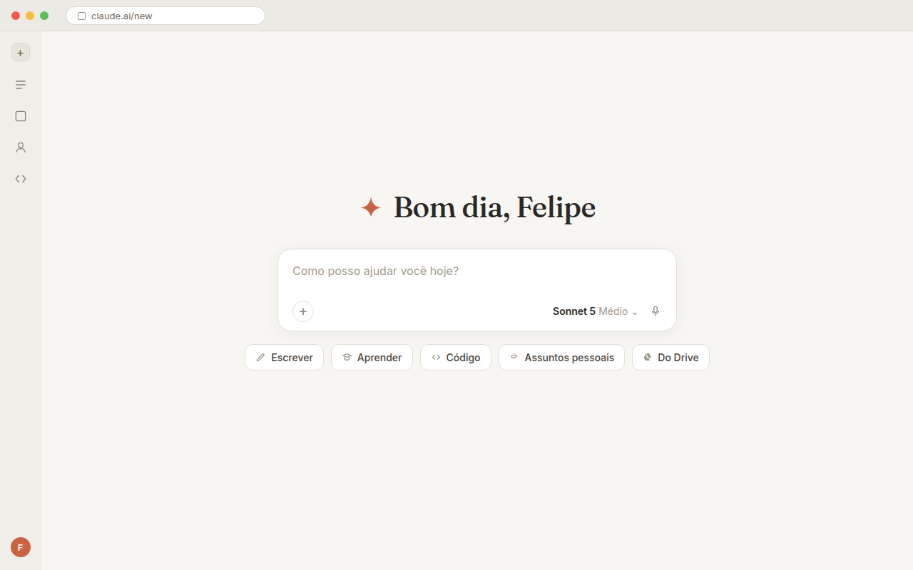 Tela inicial do Claude (claude.ai) com o campo de mensagem e o seletor de modelo